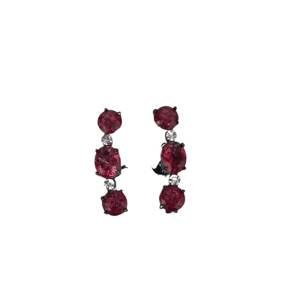 Brinco Ródio Negro Com Pedras Rosas