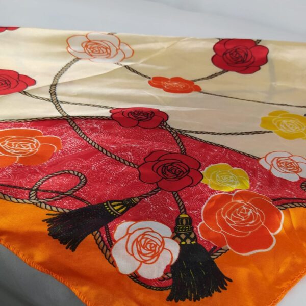 Lenço de Seda Laranja Estampado - Imagem 3