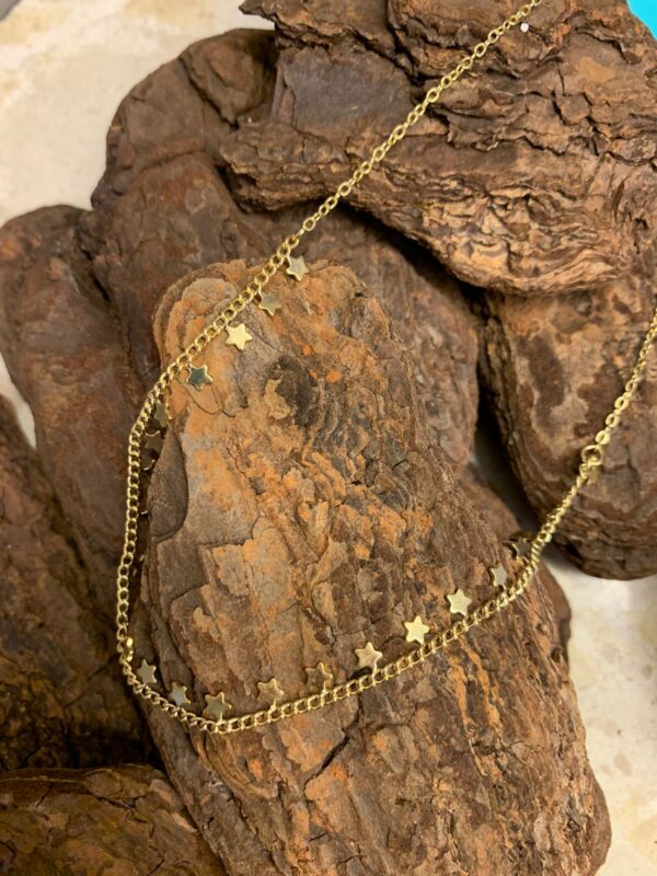 CHOKER COM PINGENTES DE ESTRELAS DOURADO - Imagem 2