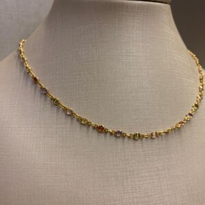 CHOKER DOURADA COM PINGENTES COLORIDOS