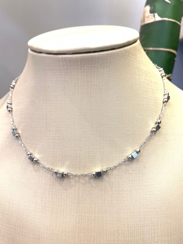 CHOKERS FOLHEADAS